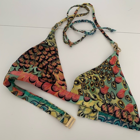 Triangle Top Bikini - Picture 1 of 3